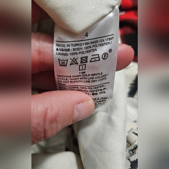 BANANA REPUBLIC Ruffle Sleeve Abstract Zebra Print Blouse. Ivory/black. 4 NWT - Picture 6 of 15